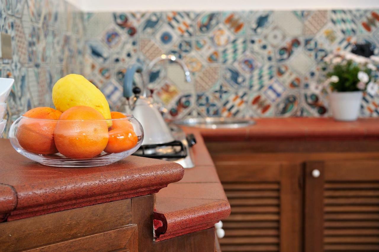 פורטו סן פאולו Residence L'Ea Di Lavru - Appartamenti Mono-Bilo-Trilocali מראה חיצוני תמונה