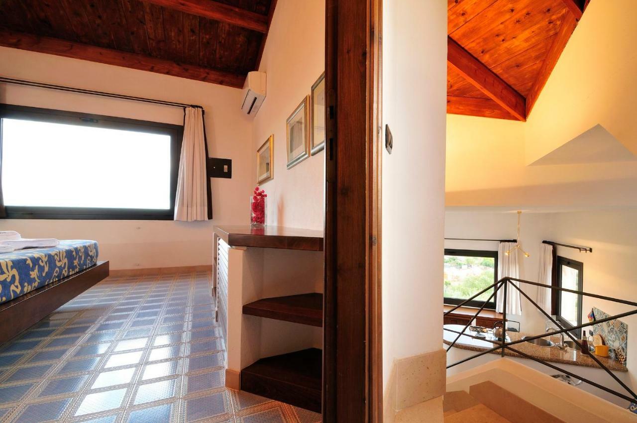 פורטו סן פאולו Residence L'Ea Di Lavru - Appartamenti Mono-Bilo-Trilocali מראה חיצוני תמונה