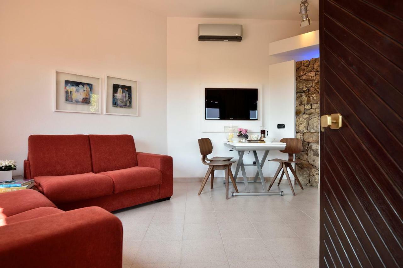 פורטו סן פאולו Residence L'Ea Di Lavru - Appartamenti Mono-Bilo-Trilocali מראה חיצוני תמונה