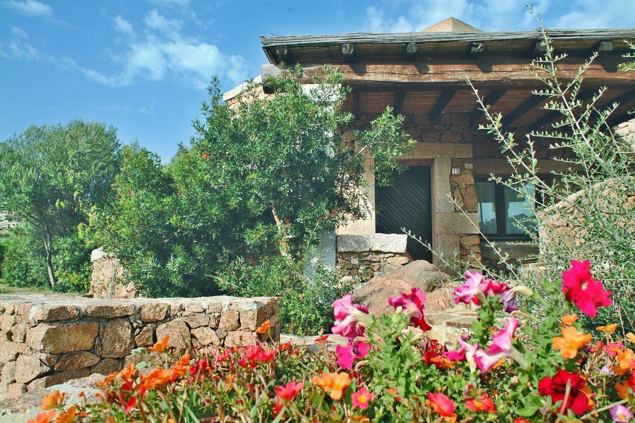 פורטו סן פאולו Residence L'Ea Di Lavru - Appartamenti Mono-Bilo-Trilocali מראה חיצוני תמונה